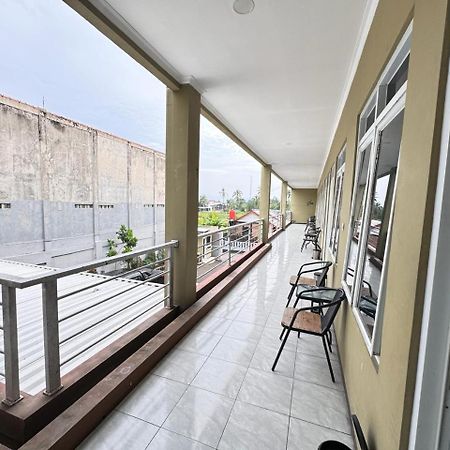 Fakhira Residence Hotel Cianjur Exterior photo